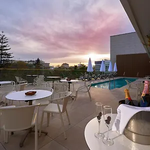 Obal 4*, Marbella Hiszpania