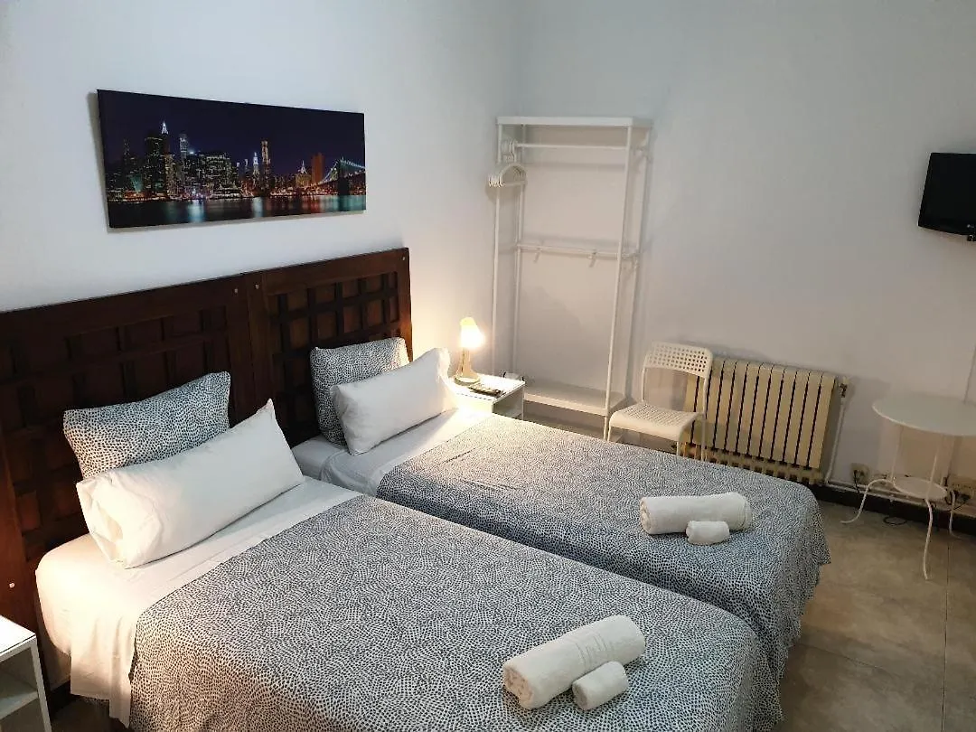 Hostal Absolut Stay (Adults Only) برشلونة