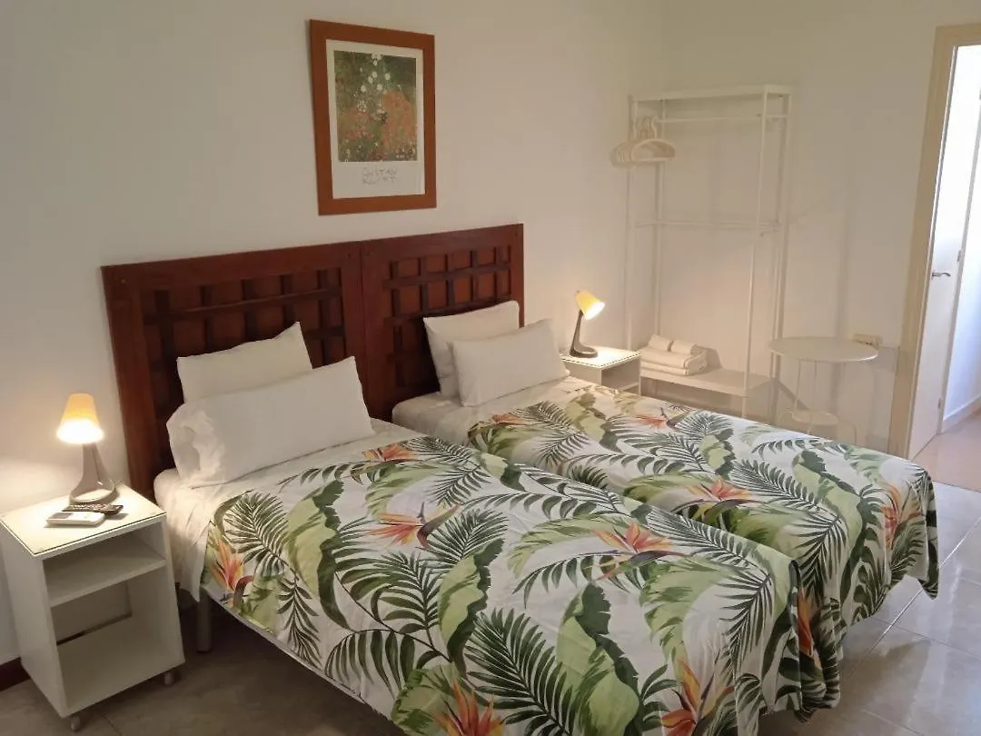 Hostal Absolut Stay (Adults Only) Barcelona Pensjonat